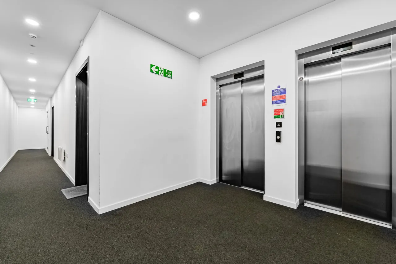 Flat 52, Medina House 302-340 Silbury Boulevard, Milton Keynes, Milton Keynes, MK9 2FA, photo 13