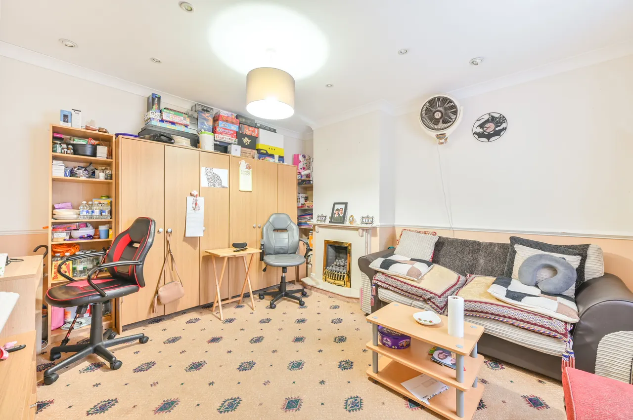 65 Lyon Park Avenue, Wembley, photo 6