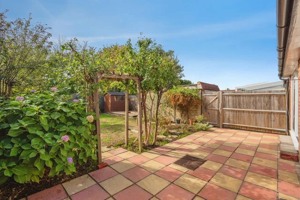 Sunnymead Drive, Waterlooville, PO7, photo 22