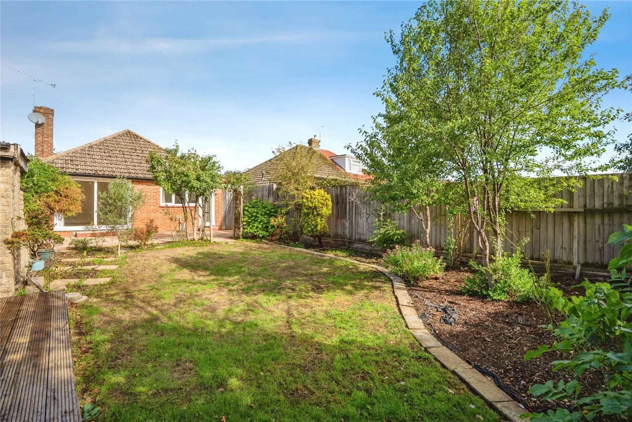 Sunnymead Drive, Waterlooville, PO7, photo 4