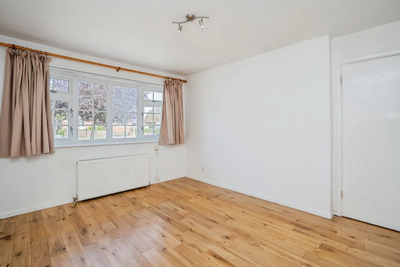 Sunnymead Drive, Waterlooville, PO7, photo 26