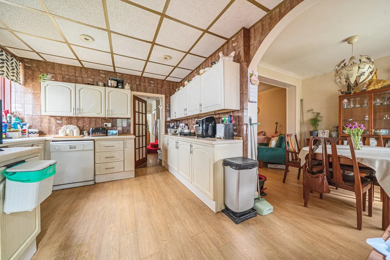 Widmore Lodge Road, Bromley, BR1, photo 11