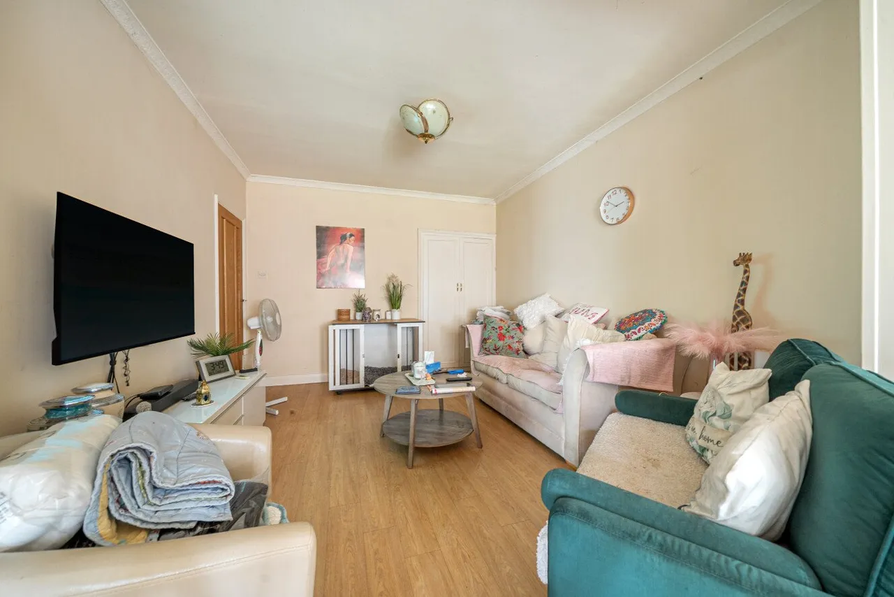 Widmore Lodge Road, Bromley, BR1, photo 2
