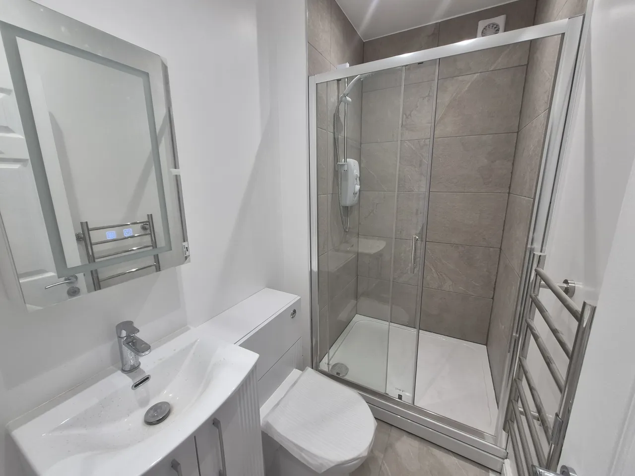 Flat 4, Peveril Street, NG7, photo 3
