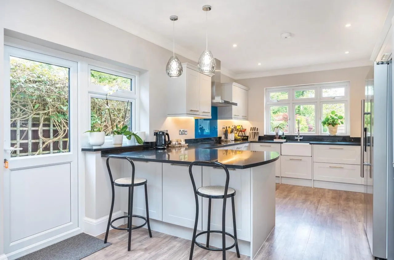Cheam Road, East Ewell, KT17 3EG, photo 9
