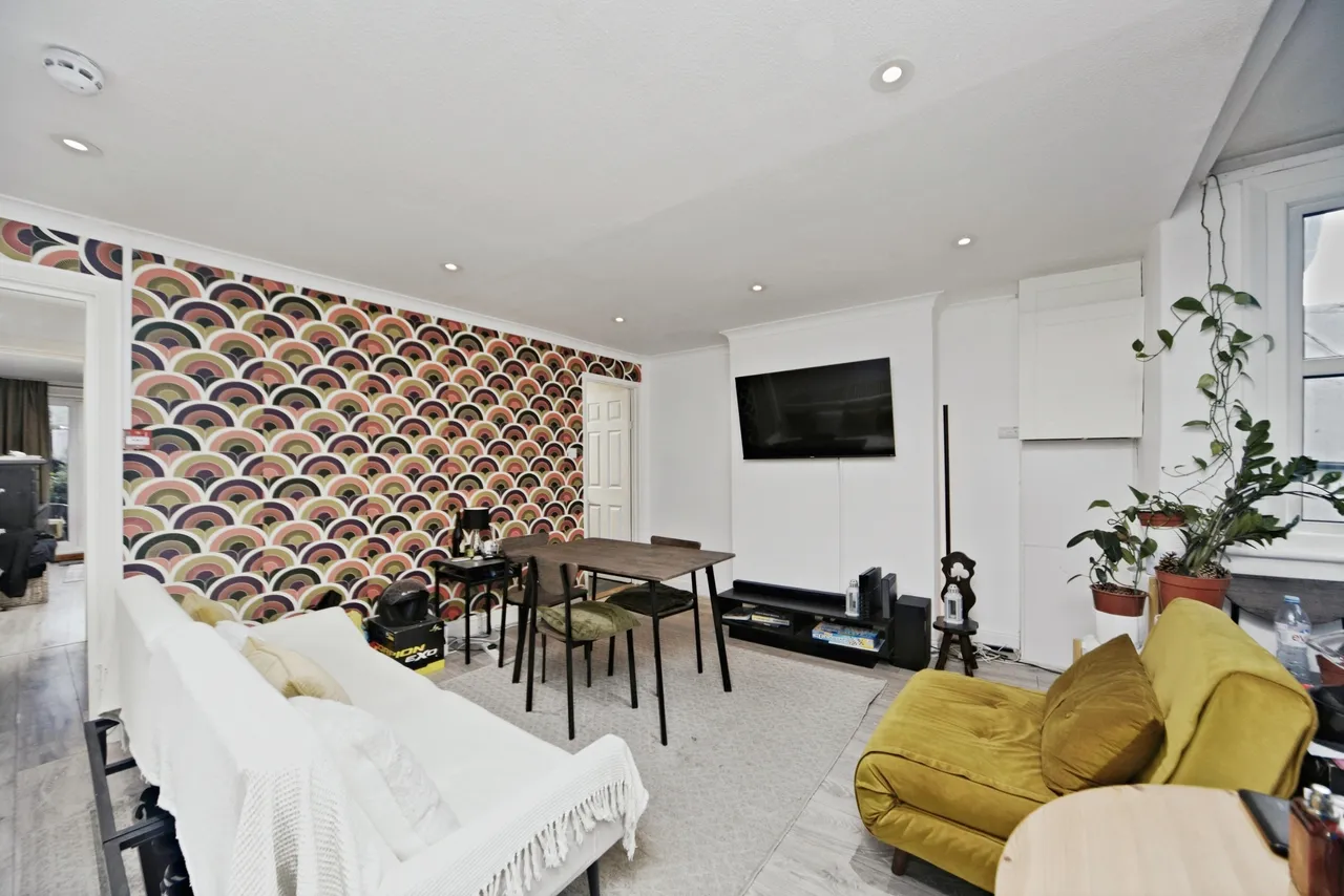 1 bed flat for sale — Tanfield Road, Croydon