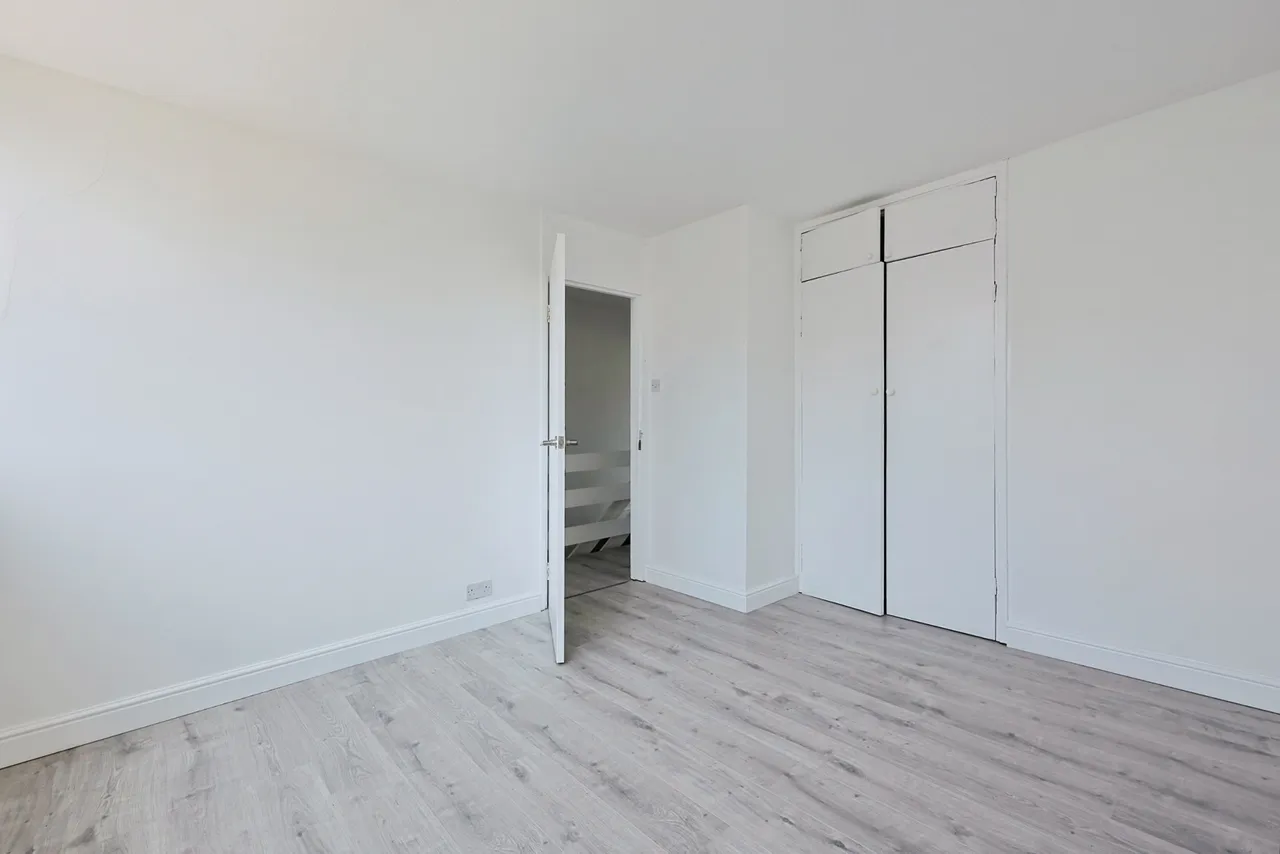 Cottingham Road, London, SW8, photo 12