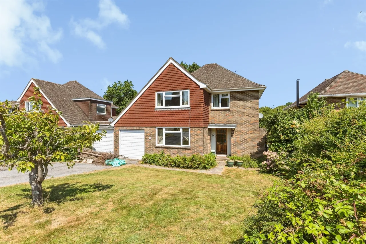 4 bed house for sale — Gatesmead, Haywards Heath