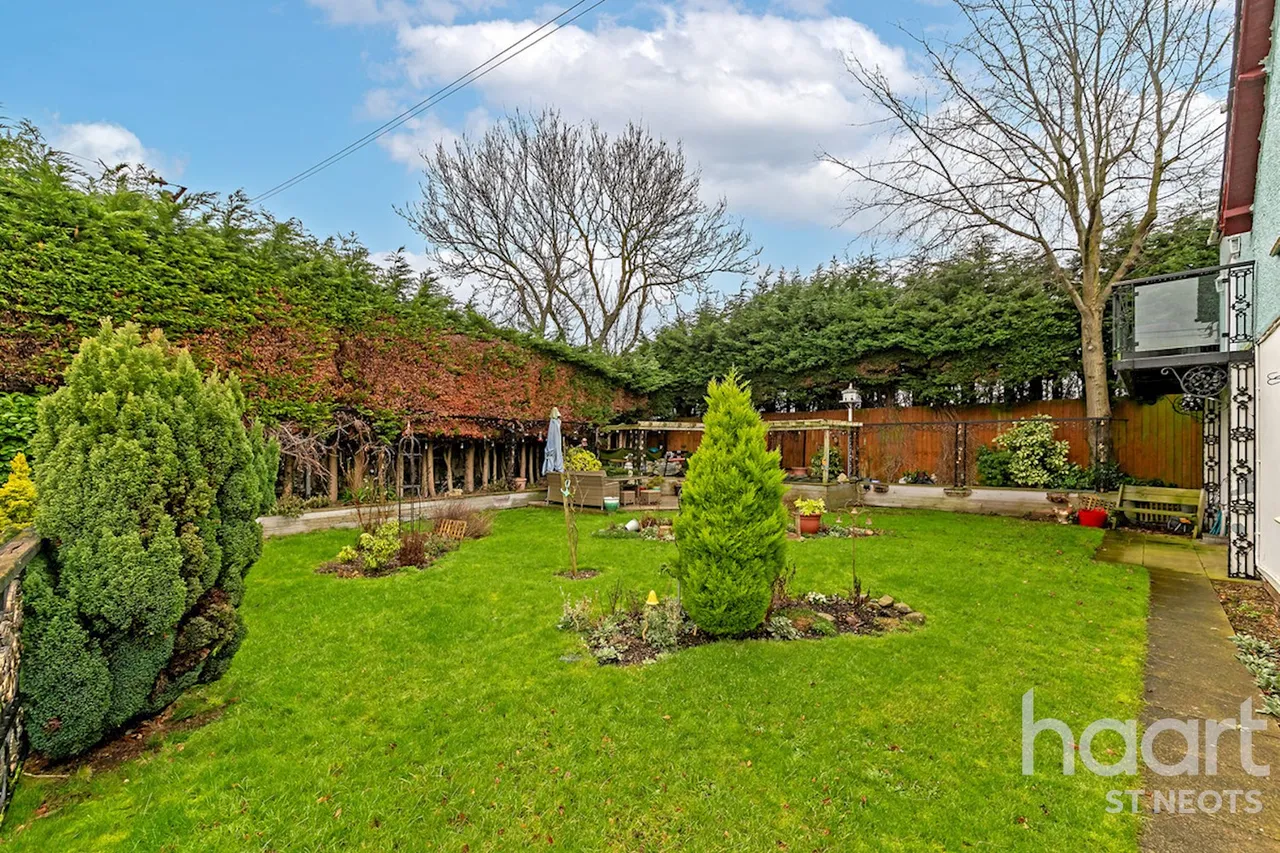Great North Road, St Neots, PE19, photo 28