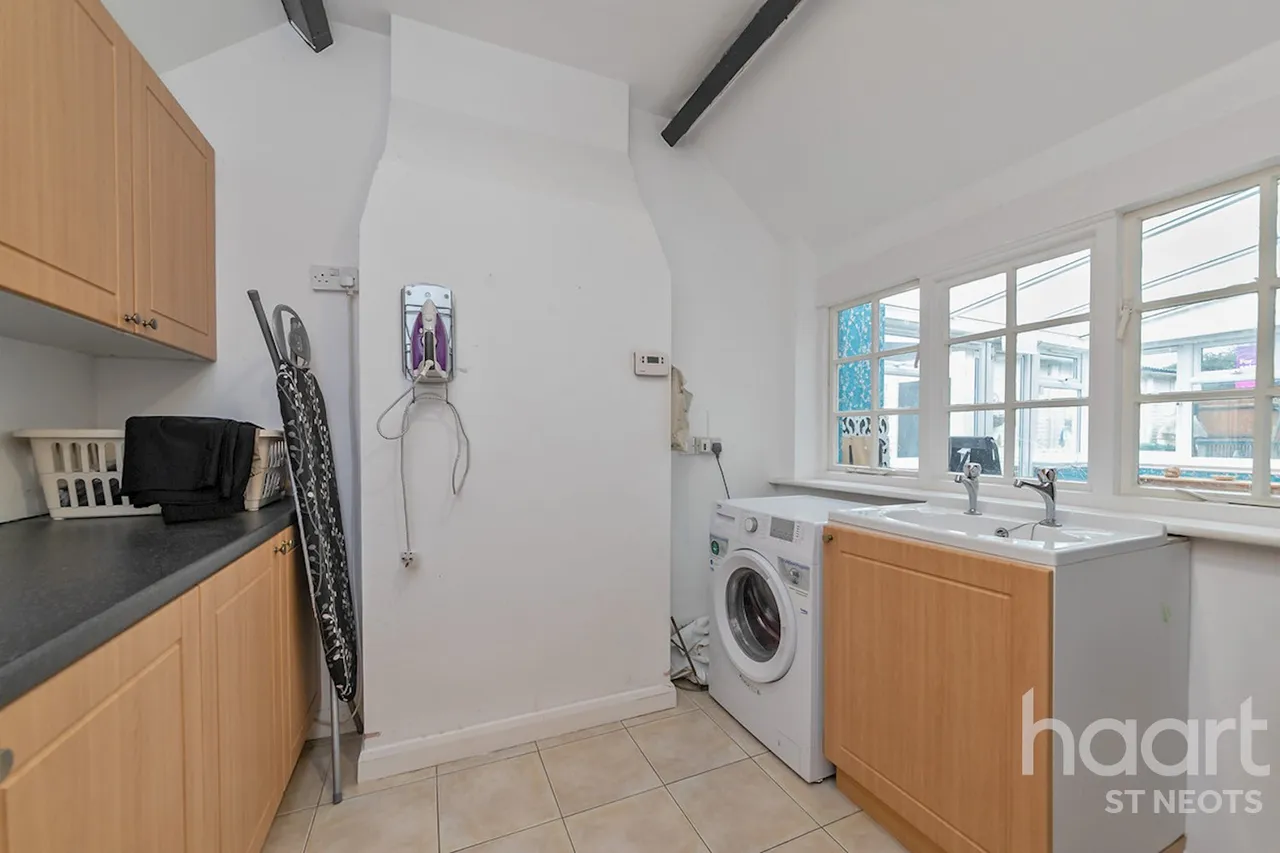 Great North Road, St Neots, PE19, photo 13