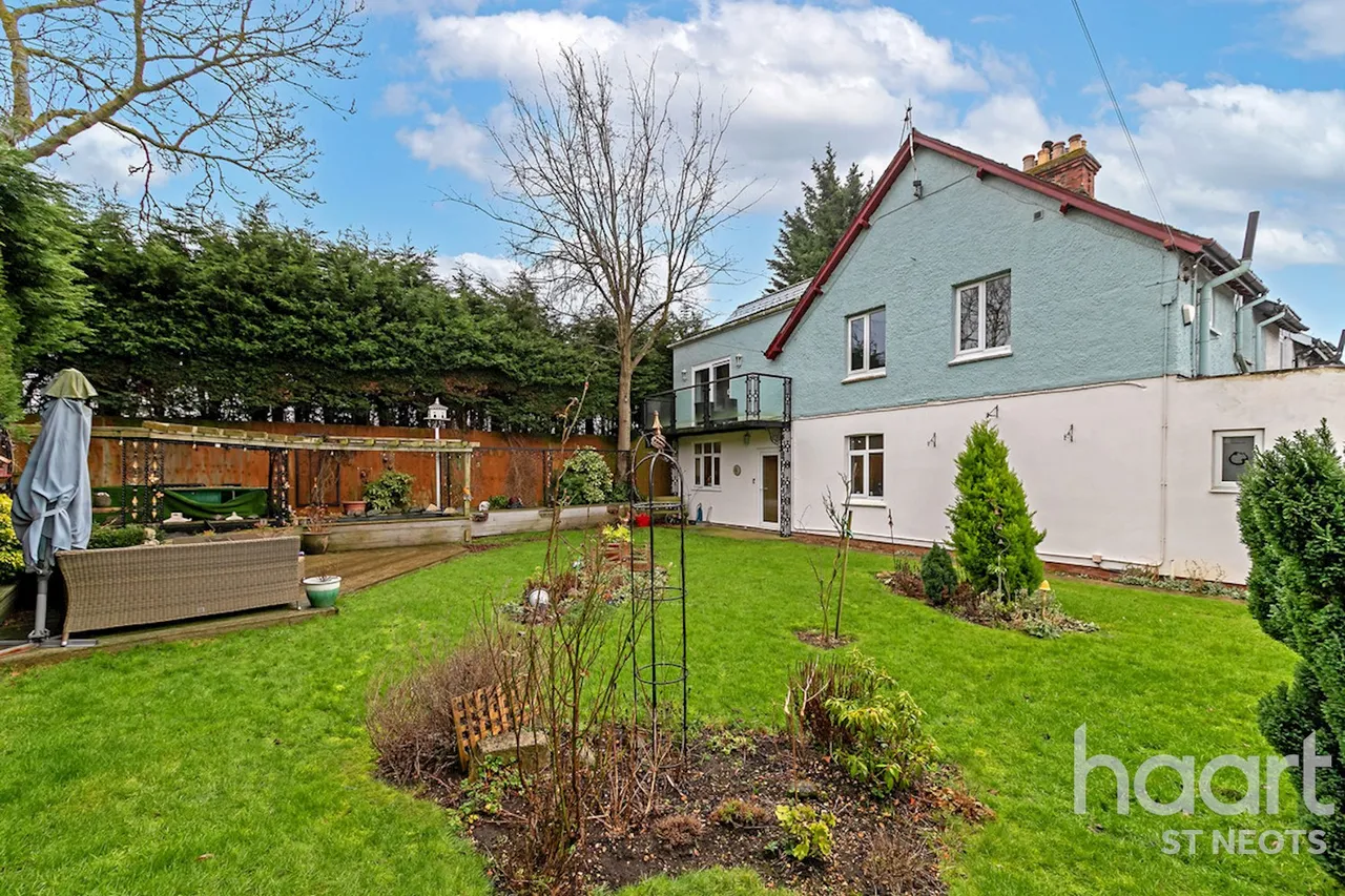 Great North Road, St Neots, PE19, photo 39