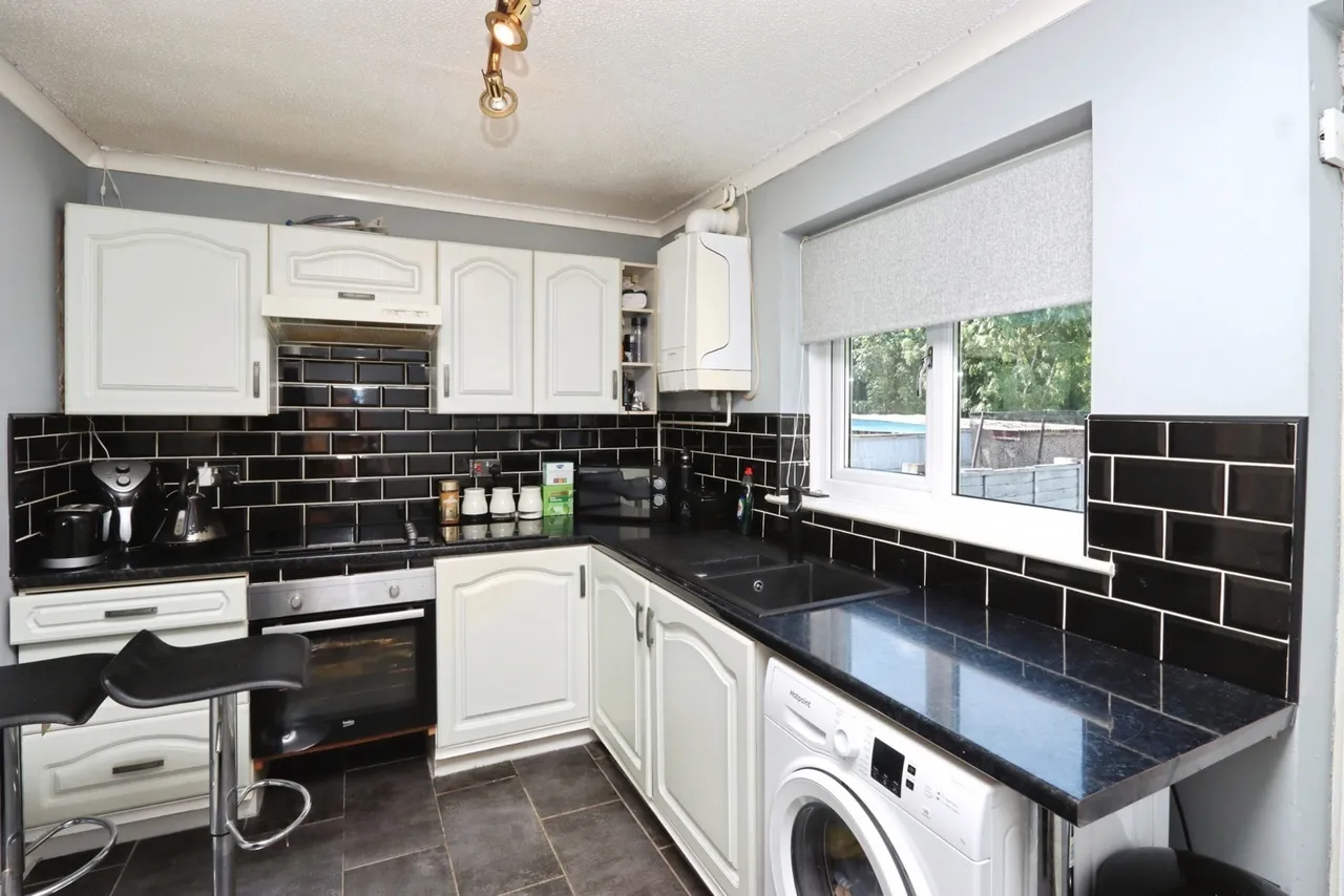 Meadowcroft Glade, Westfield, Sheffield, S20, photo 3