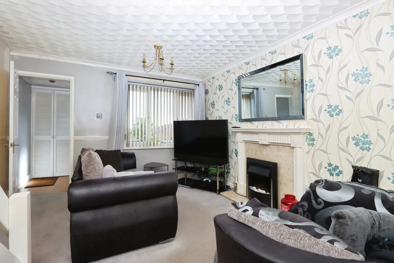 Meadowcroft Glade, Westfield, Sheffield, S20, photo 6