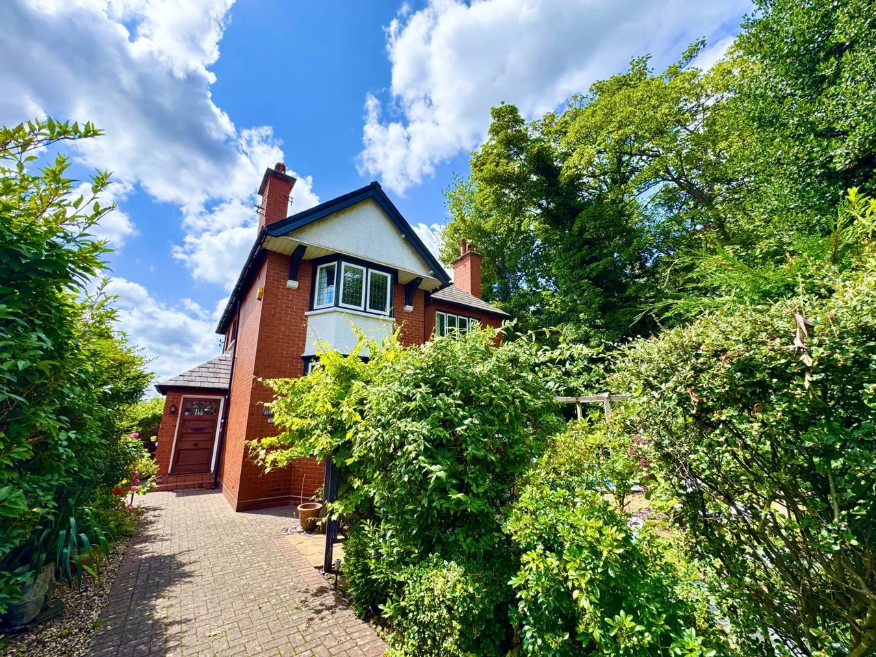 Dentons Green Lane, Dentons Green, photo 41