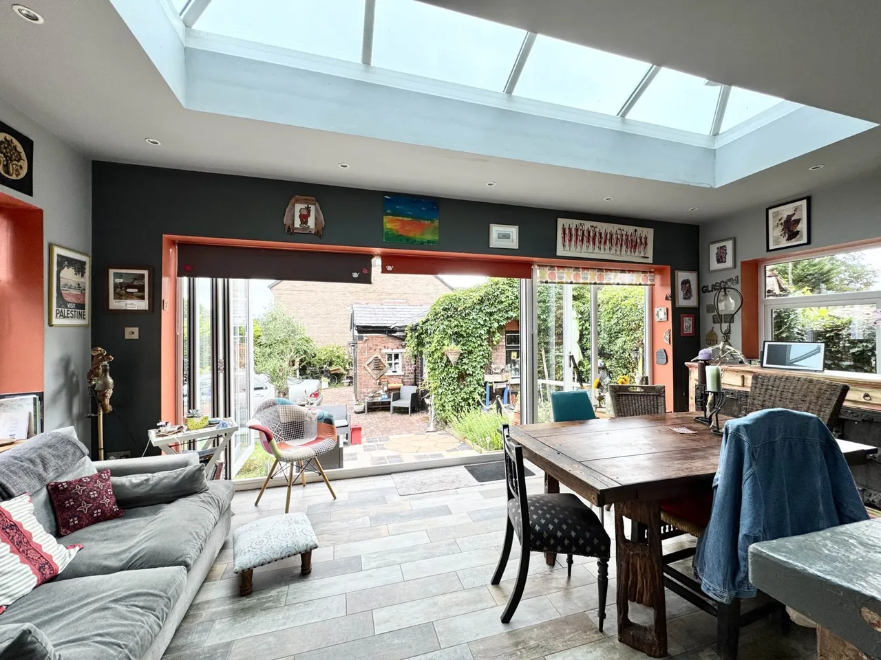 Dentons Green Lane, Dentons Green, photo 2
