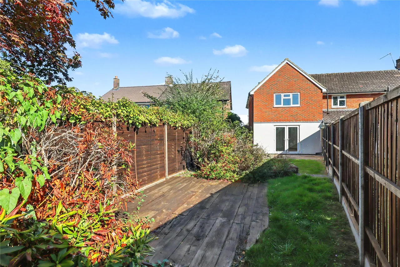 Sundridge Road, Woking, GU22, photo 11