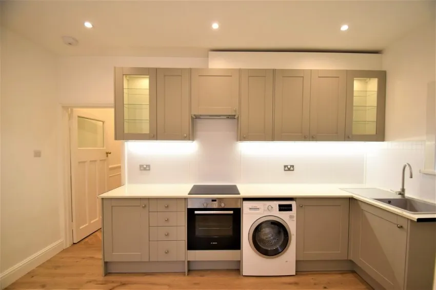 Southfield Road, London, photo 3