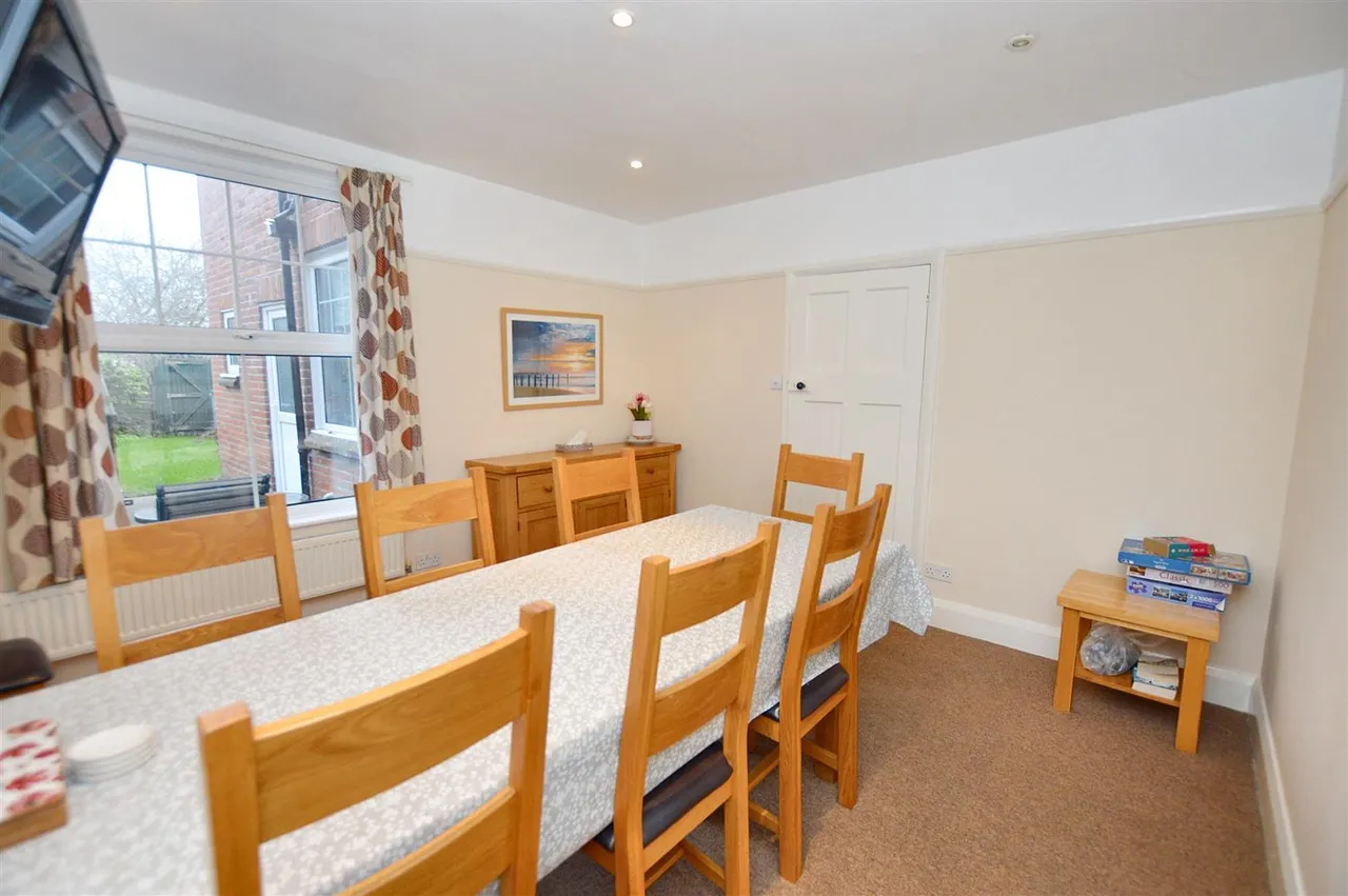 Augusta Street, Sheringham, NR26, photo 7