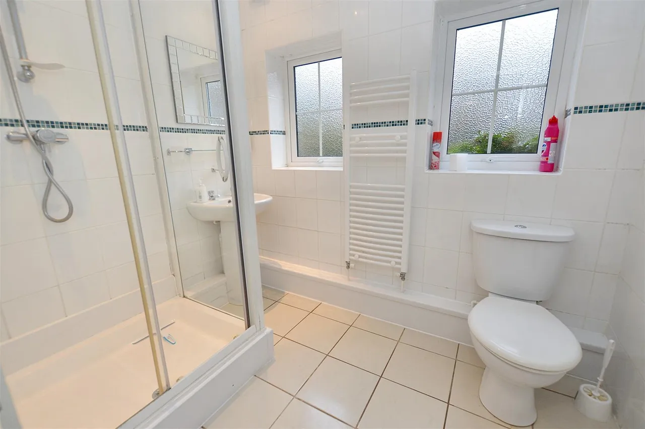 Augusta Street, Sheringham, NR26, photo 10
