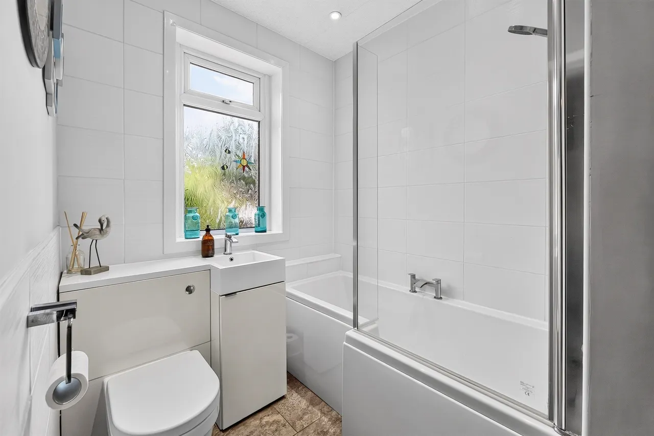 Church Street, Kilwinning, photo 11