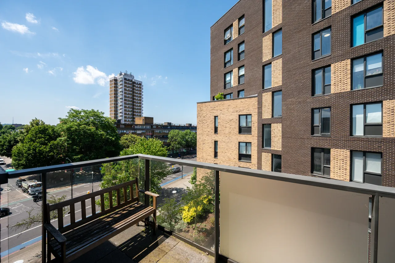Flat 130, Leonard Court, LONDON, photo 11