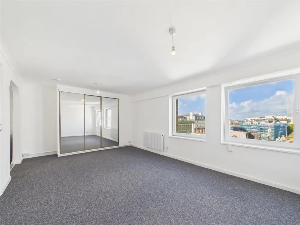 Marine Parade, Brighton, BN2, photo 3