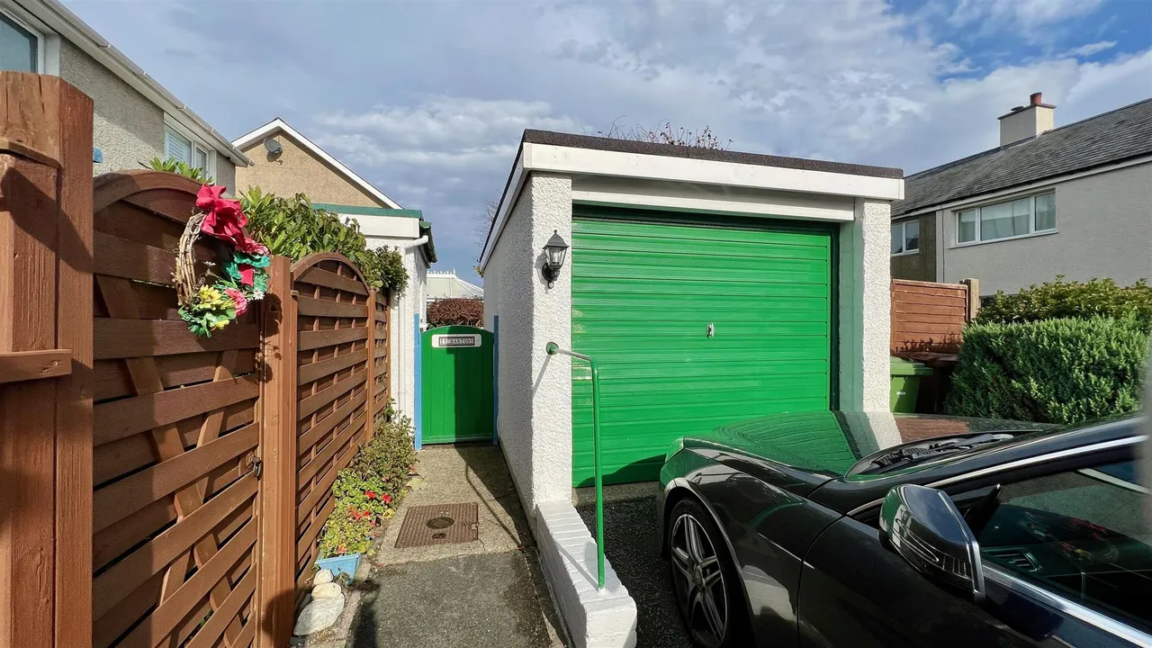 Ty Santony, Harlech, LL46, photo 30