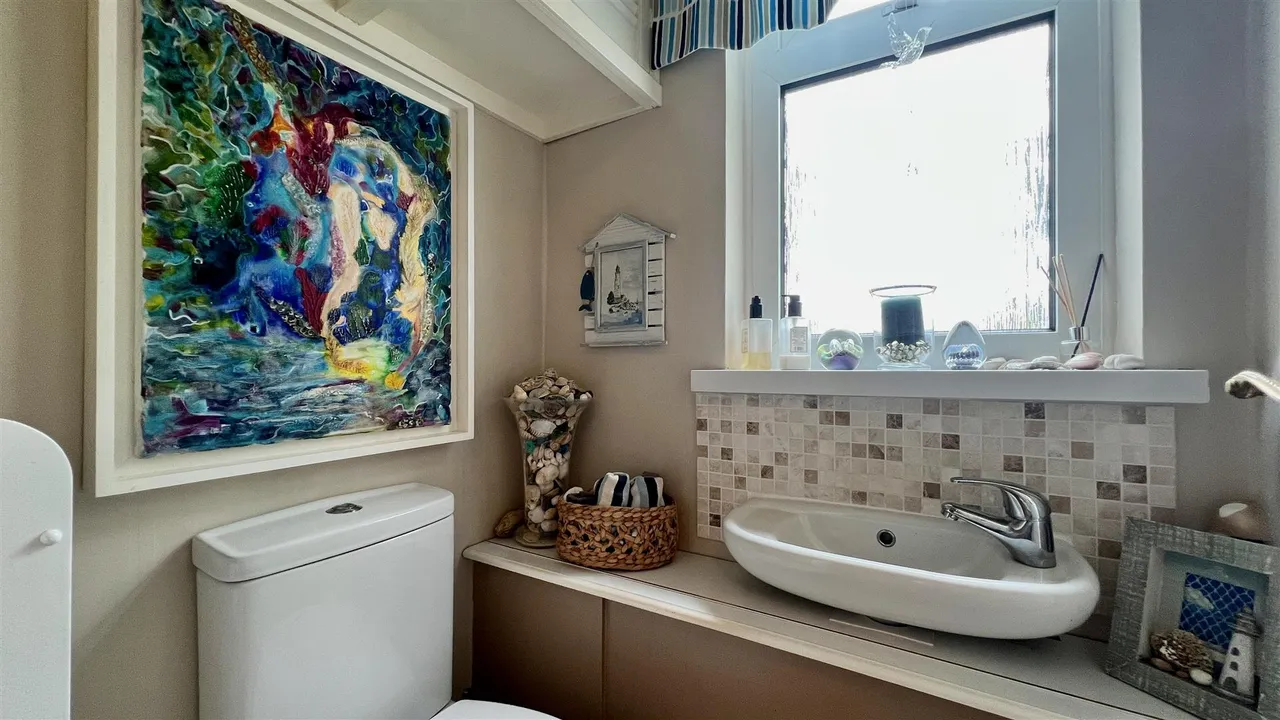 Ty Santony, Harlech, LL46, photo 8