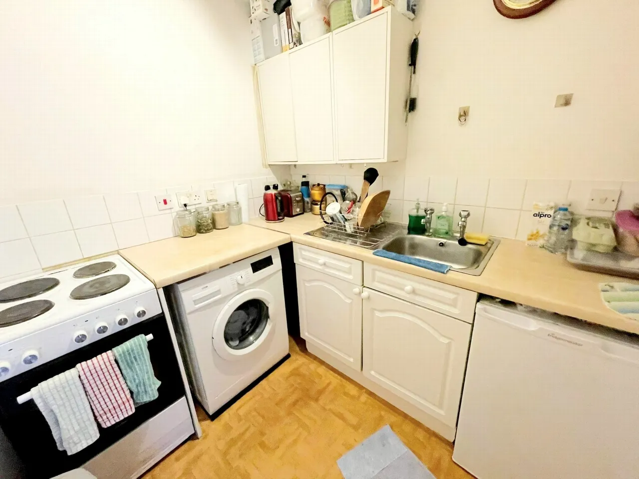 Hornsey Lanes, Highgate, N6 5LX, photo 3