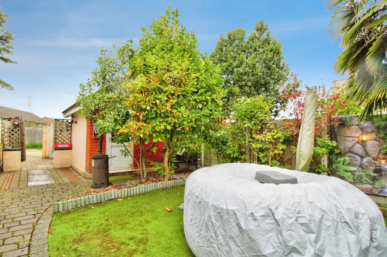Wennington Road, Rainham, RM13, photo 21