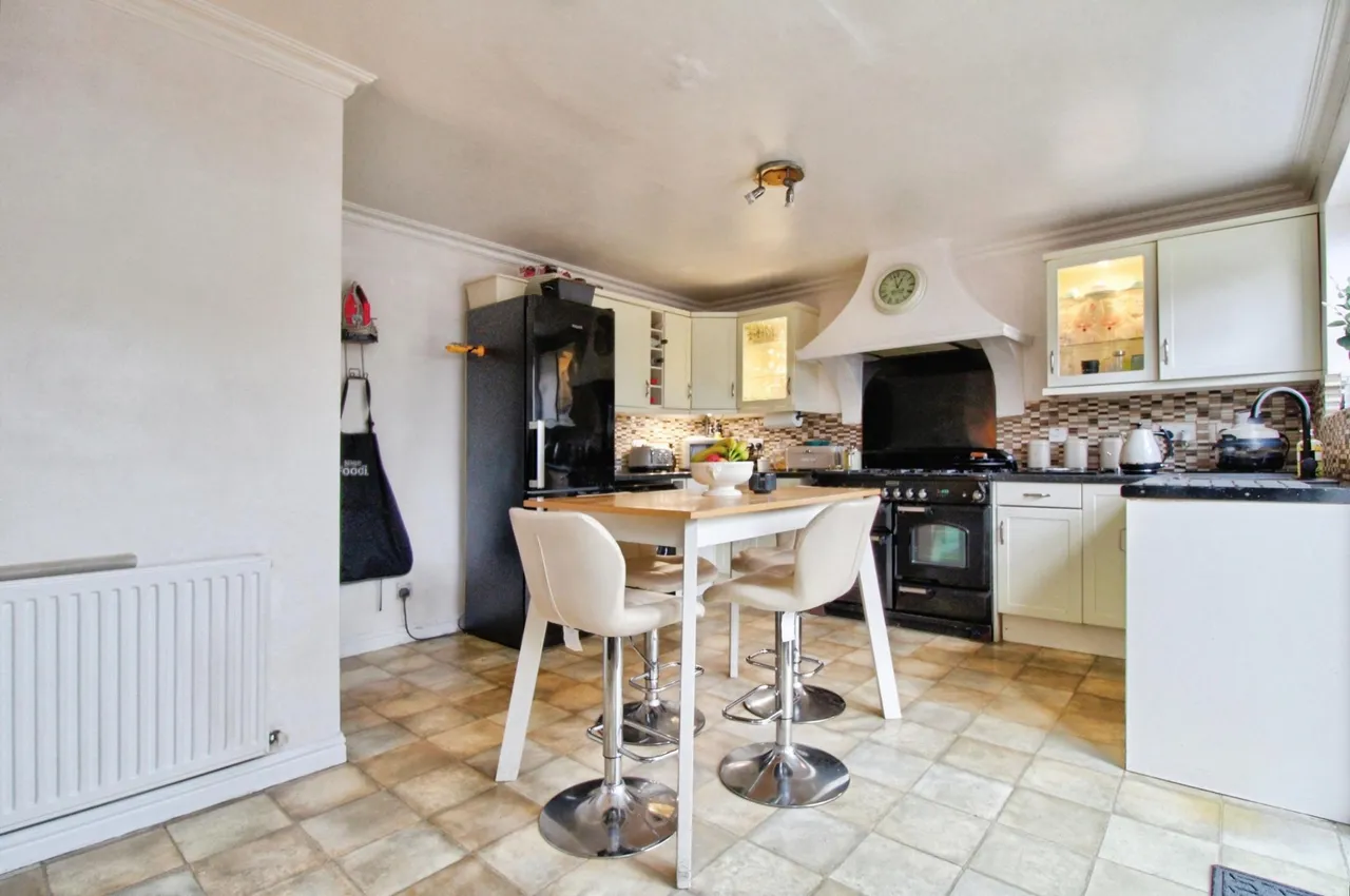Wennington Road, Rainham, RM13, photo 3