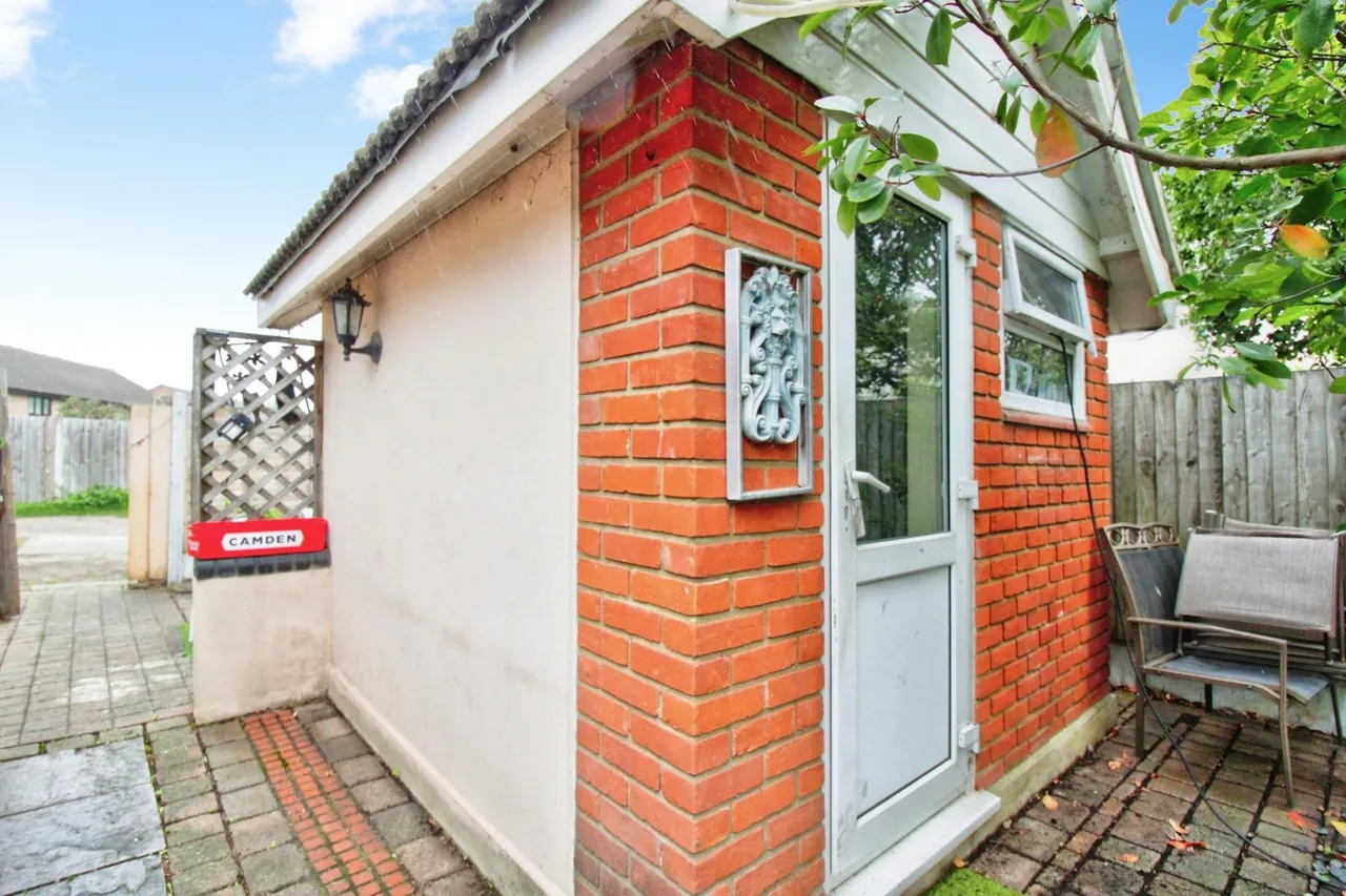 Wennington Road, Rainham, RM13, photo 27