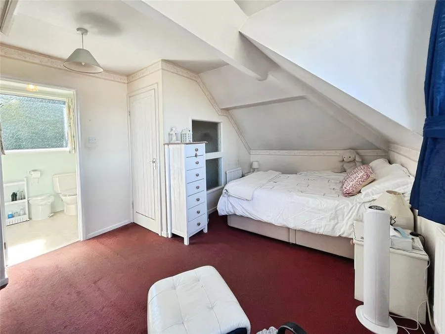 Coningsby Gardens East, Woodthorpe, NG5, photo 25