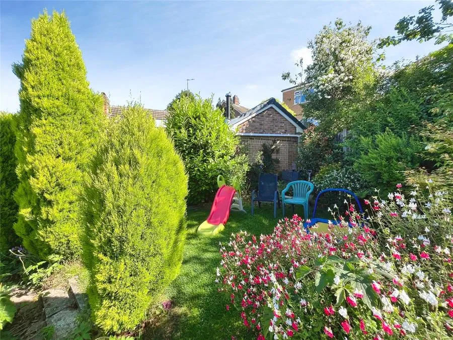 Coningsby Gardens East, Woodthorpe, NG5, photo 23