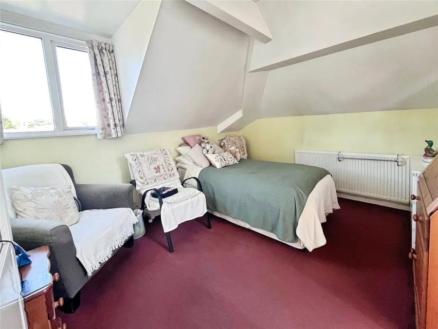 Coningsby Gardens East, Woodthorpe, NG5, photo 29