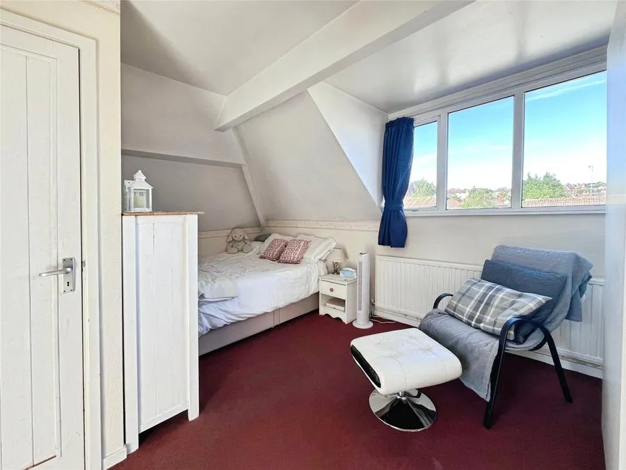 Coningsby Gardens East, Woodthorpe, NG5, photo 24