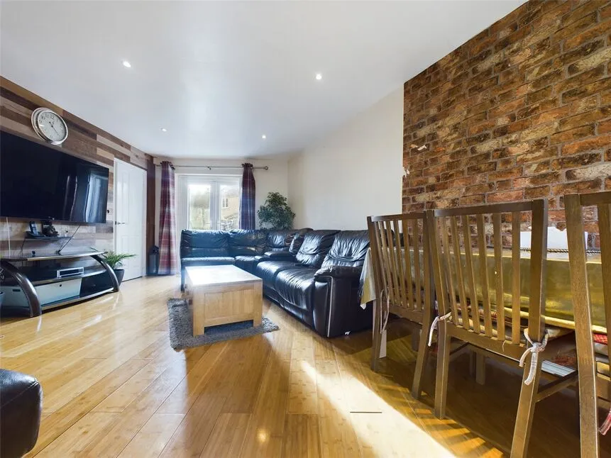 Bernwelle Avenue, Romford, RM3, photo 5
