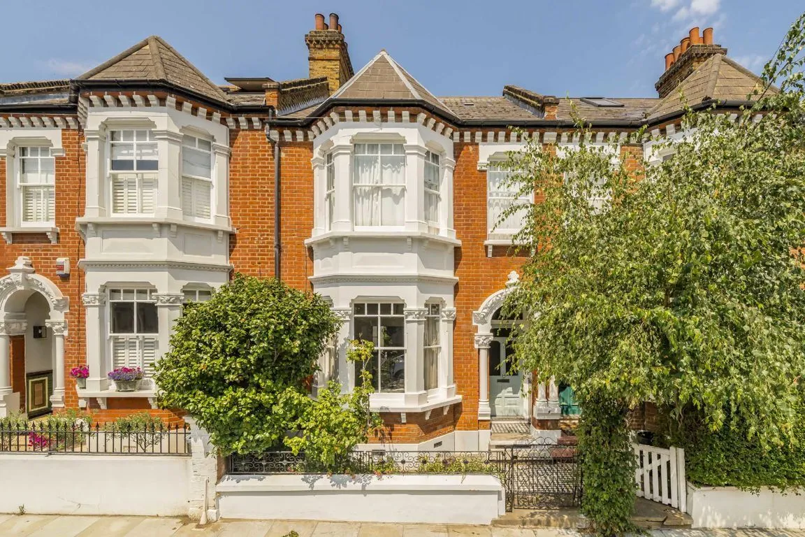 3 bed house for sale, Gosberton Road, SW12