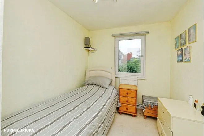 Taunton Road, London, SE12, photo 9