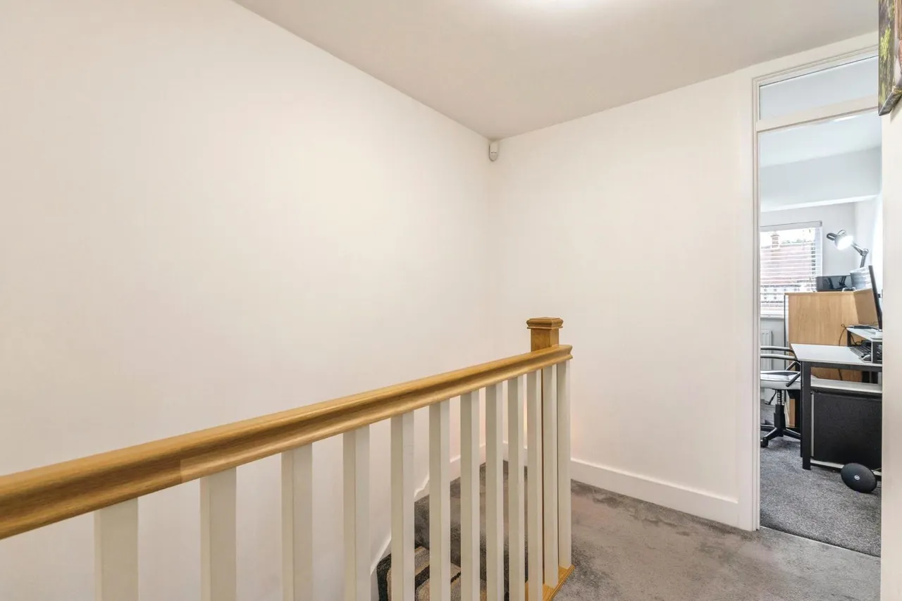 Southend Road, STANFORD-LE-HOPE, Essex, SS17, photo 24