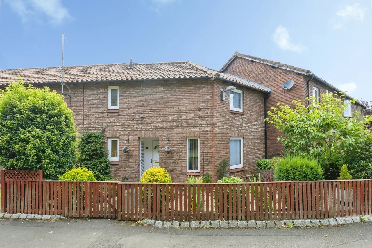 3 bed house for sale — Lomond Close, Washington, Tyne and Wear, NE38
