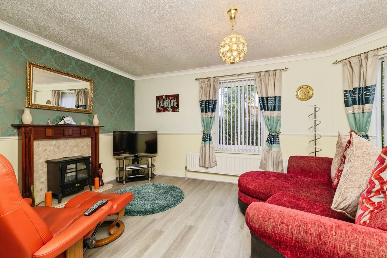 Lomond Close, Washington, Tyne and Wear, NE38, photo 3