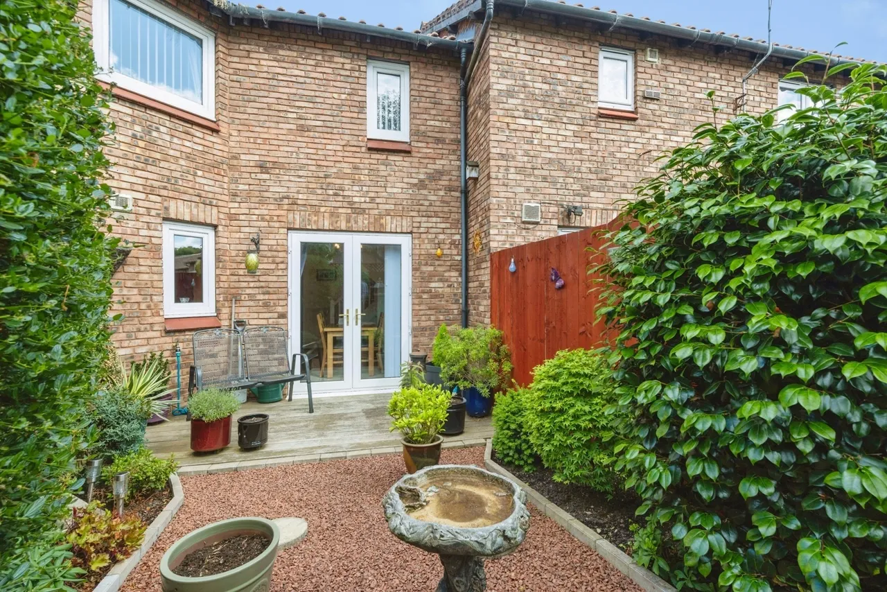 Lomond Close, Washington, Tyne and Wear, NE38, photo 22
