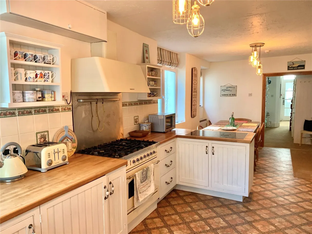 Marine Terrace, Criccieth, LL52, photo 10