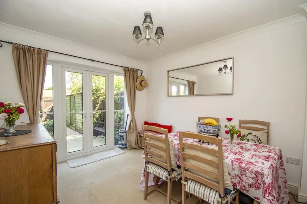 Wallingford Road, Goring-On-Thames, RG8, photo 5