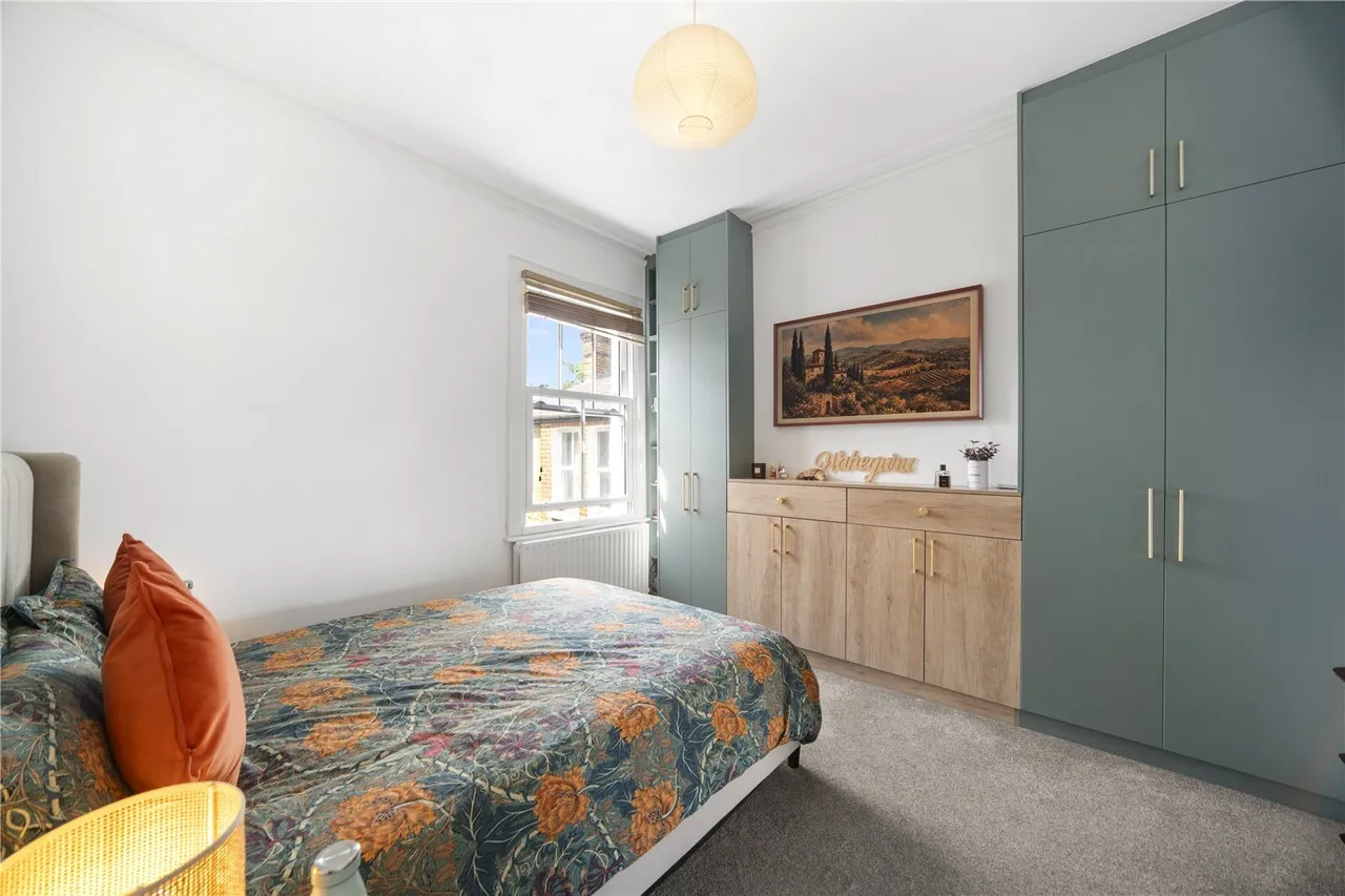 Louisville Road, London, SW17, photo 3