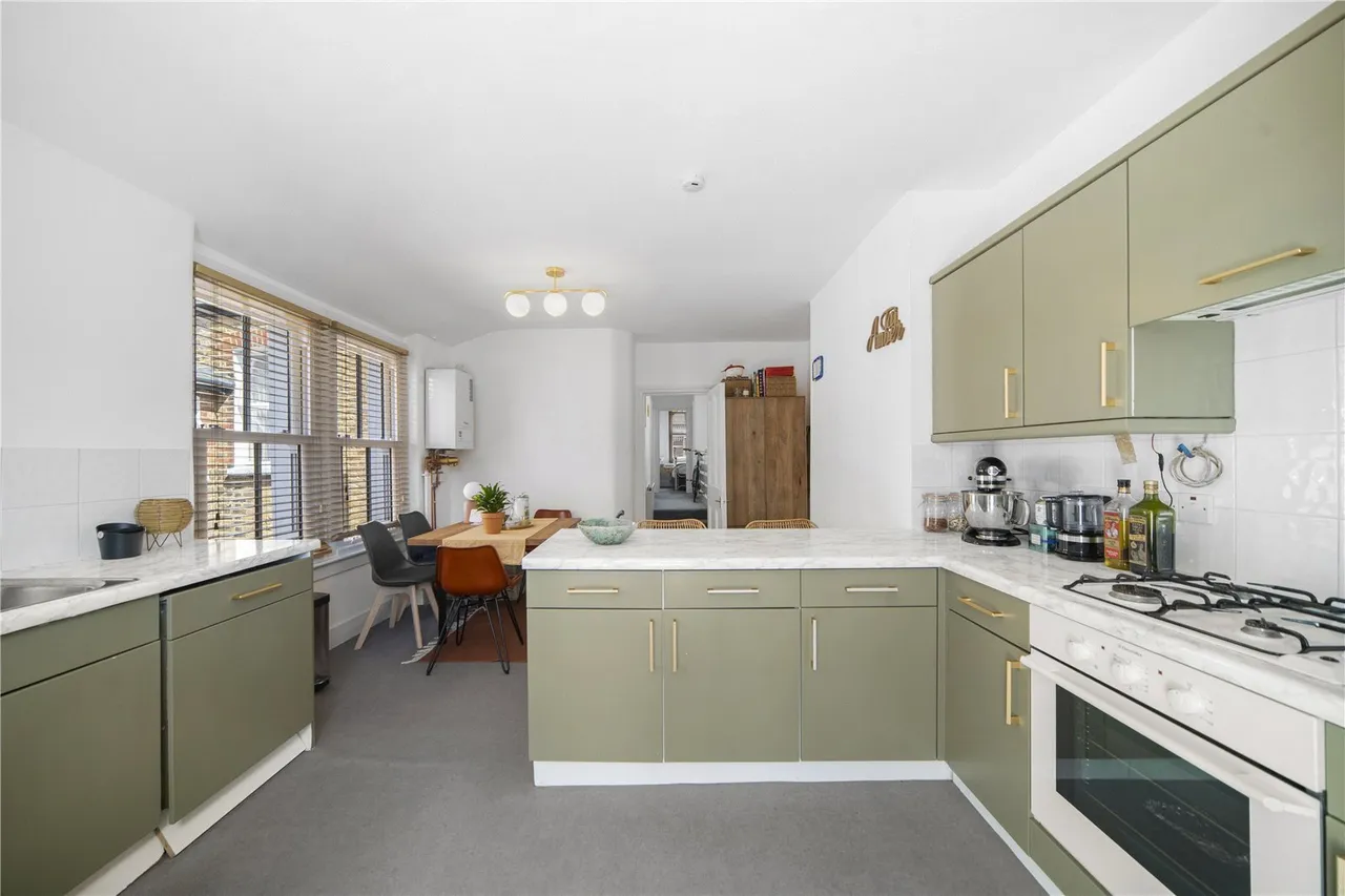 Louisville Road, London, SW17, photo 11