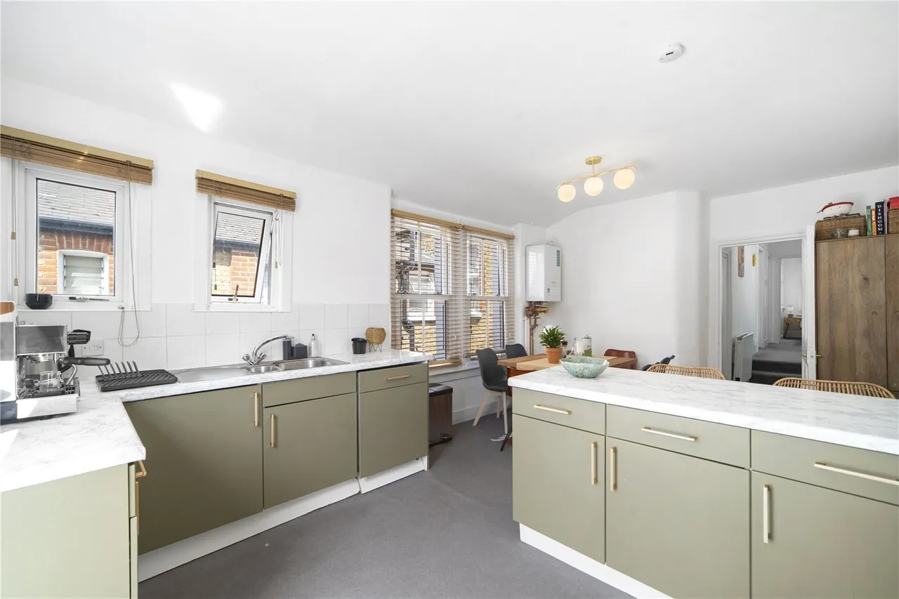 Louisville Road, London, SW17, photo 13