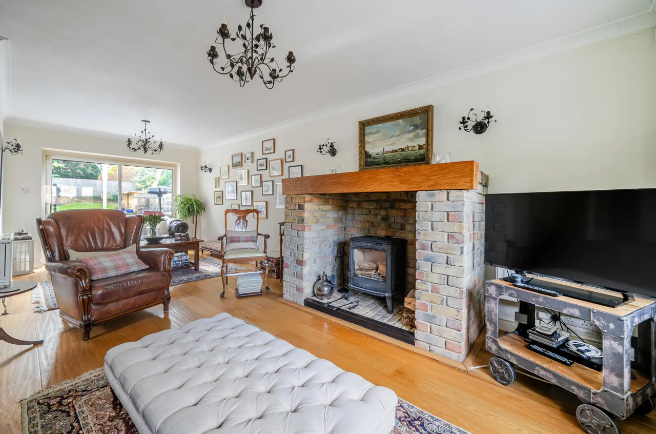 Brackendale Close, Camberley, GU15, photo 20