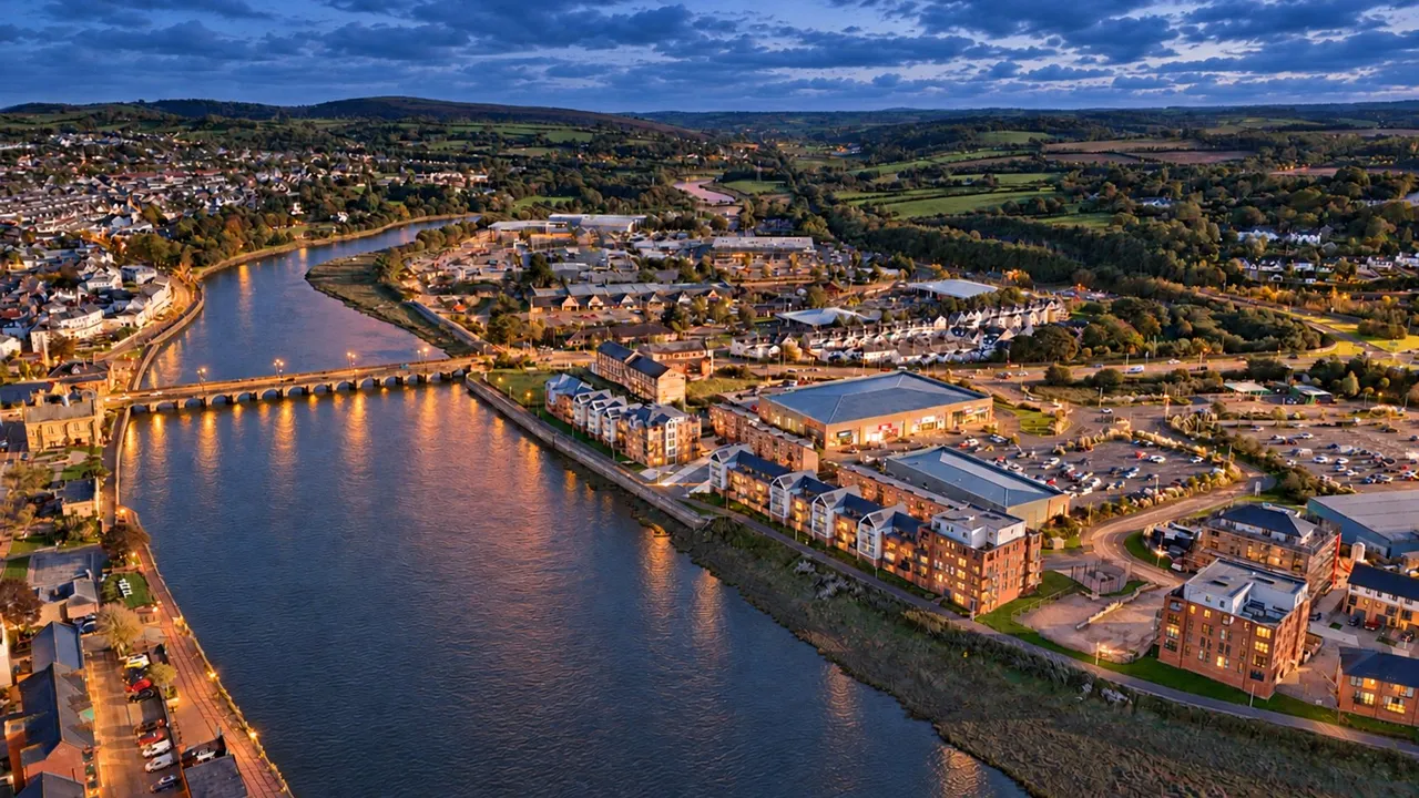 3 bed flat for sale, Taw Wharf, Sticklepath, EX31